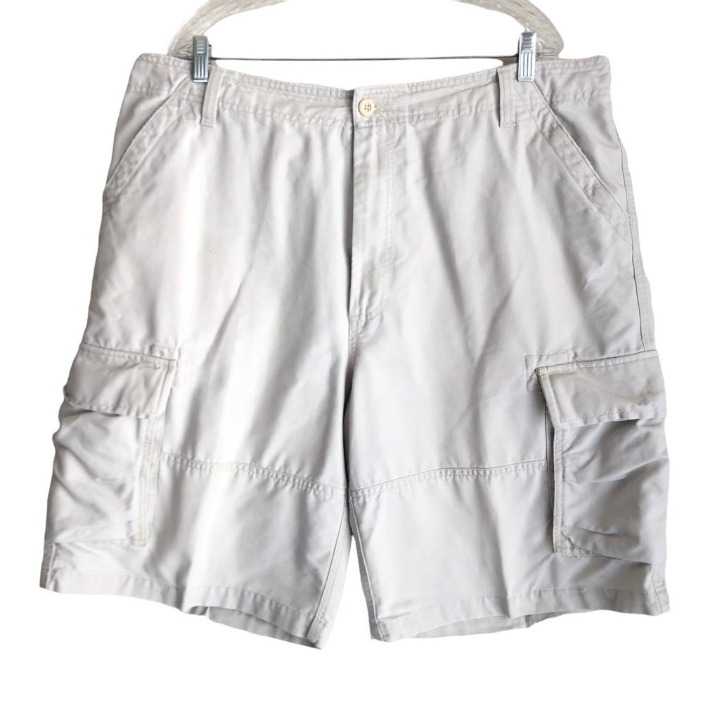 UP Urban Pipeline Mens 100% Cotton Flat Front Outdoor Utility Cargo Shorts Sz 40